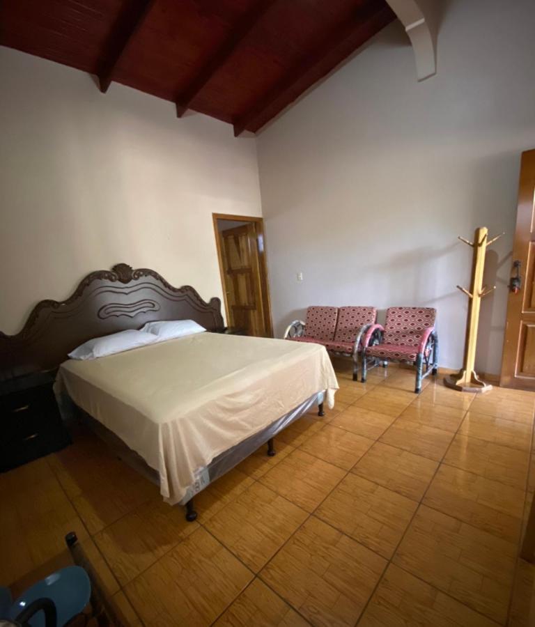 Hotel Y Balneario Villa Paraiso Catacamas Екстер'єр фото